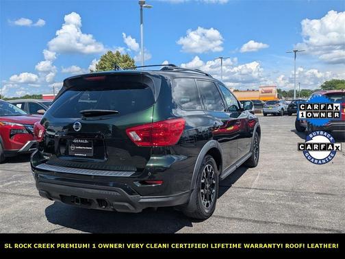 2019 Nissan Pathfinder SL
