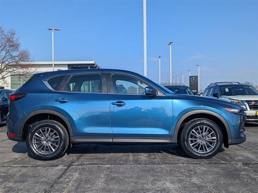 2017 Mazda CX-5 Sport