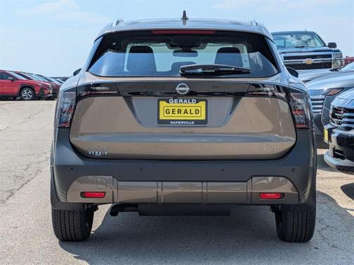 2025 Nissan Kicks SV