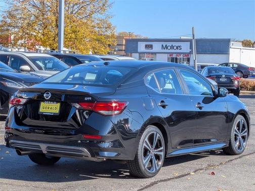 2021 Nissan Sentra SR
