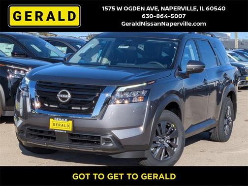 2025 Nissan Pathfinder SV