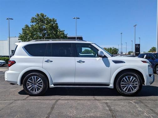 2023 Nissan Armada SL