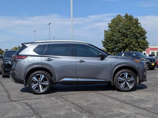 2021 Nissan Rogue SL