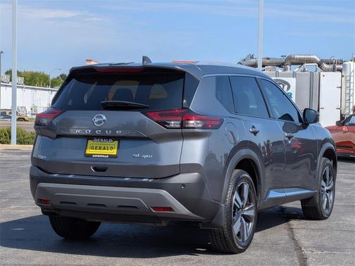 2021 Nissan Rogue SL