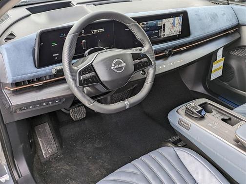2025 Nissan ARIYA PLATINUM+