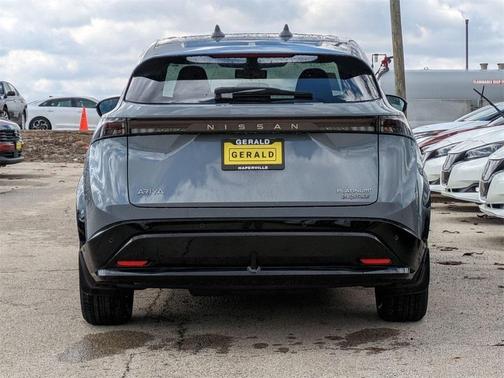 2025 Nissan ARIYA PLATINUM+