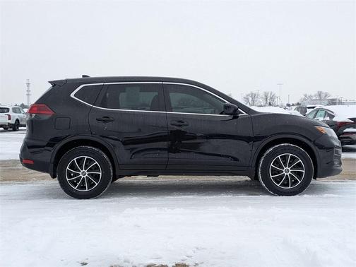 2018 Nissan Rogue S