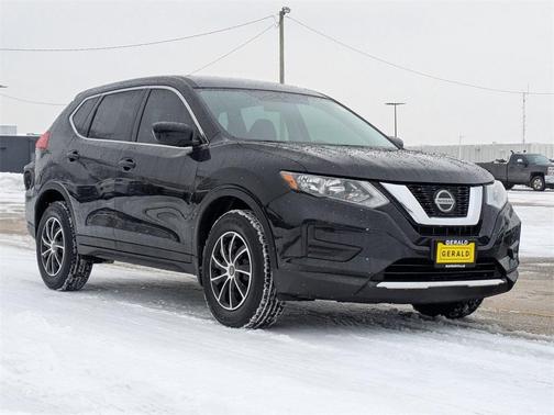 2018 Nissan Rogue S