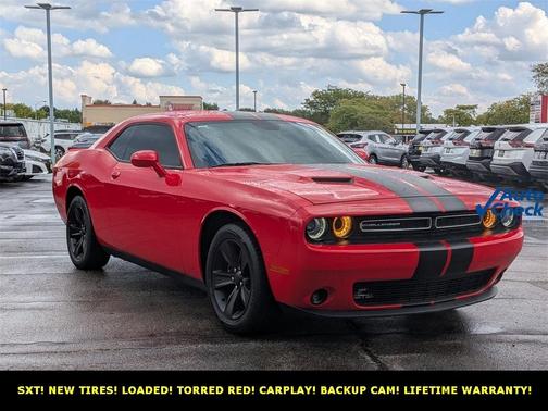 2021 Dodge Challenger SXT