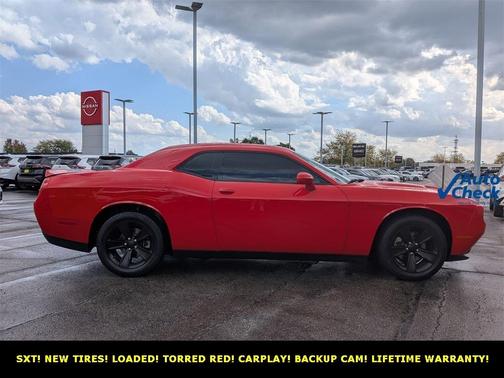 2021 Dodge Challenger SXT