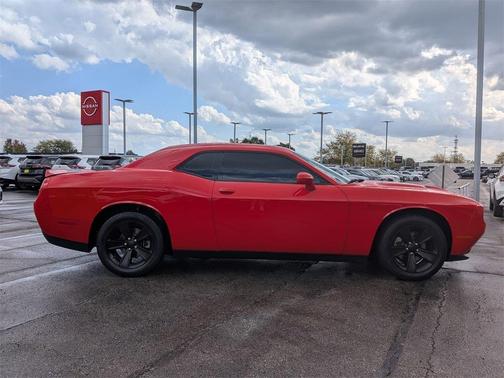 2021 Dodge Challenger SXT