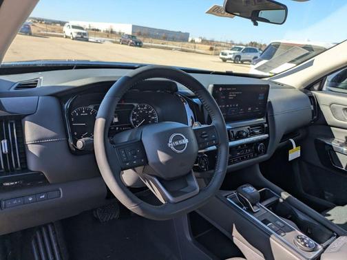 Deep Ocean Blue 2026 Nissan Pathfinder SV