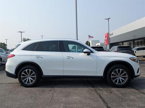 2023 Mercedes-Benz GLC 300 Base 4MATIC