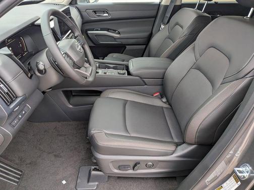 Gun Metallic 2026 Nissan Pathfinder SL