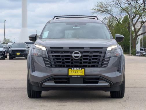 Gun Metallic 2026 Nissan Pathfinder SL