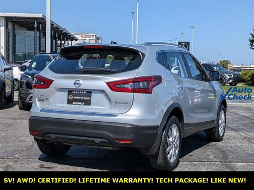 2022 Nissan Rogue Sport SV