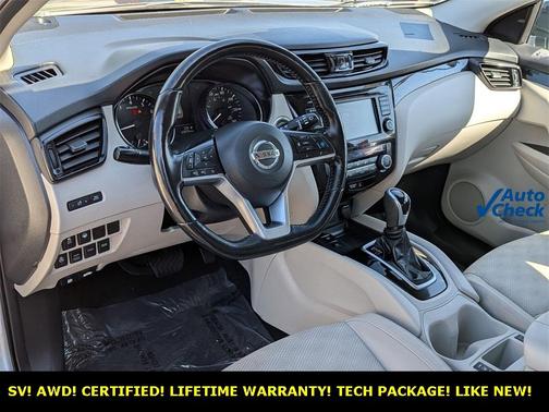 2022 Nissan Rogue Sport SV