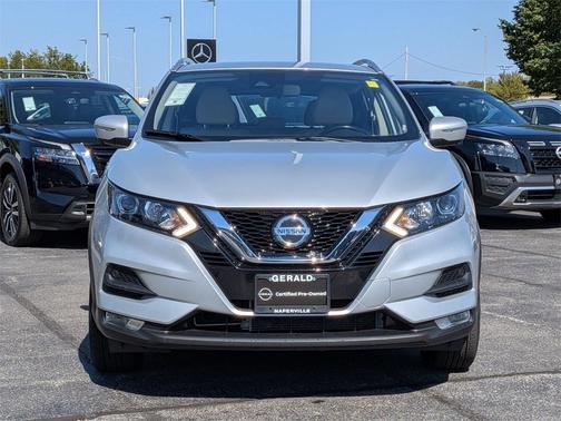 2022 Nissan Rogue Sport SV