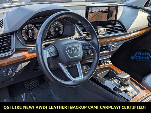 2022 Audi Q5 45 S line quattro Premium