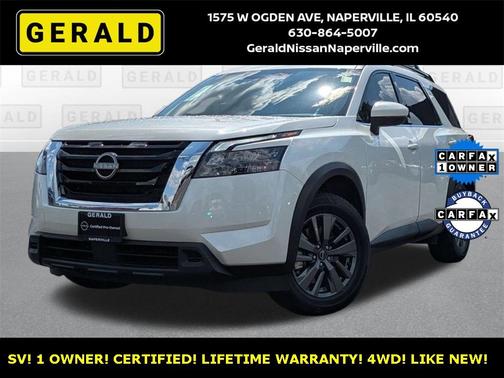 2023 Nissan Pathfinder SV