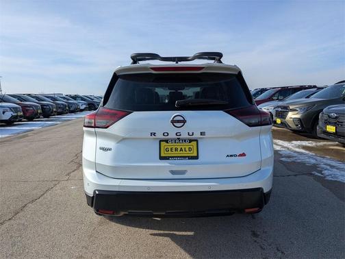 2026 Nissan Rogue Rock Creek