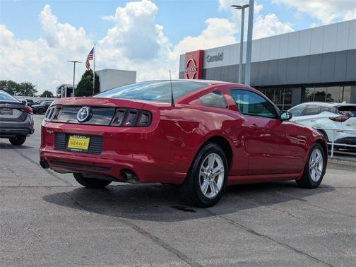 2013 Ford Mustang V6