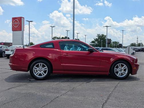2013 Ford Mustang V6