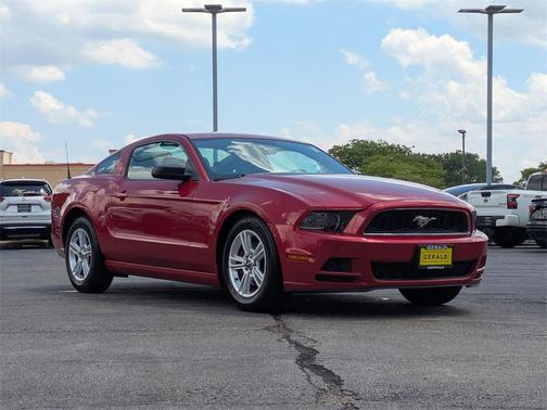 2013 Ford Mustang V6
