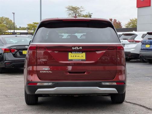 2023 Kia Carnival LX