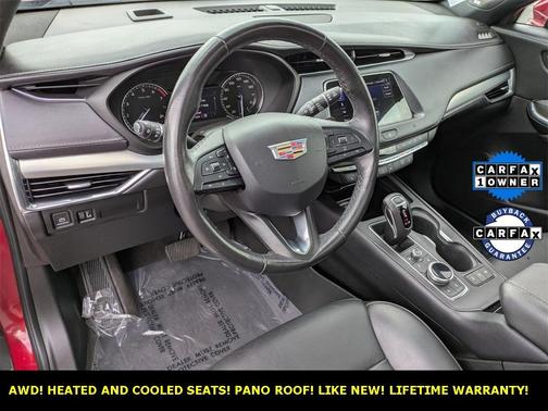 2019 Cadillac XT4 Premium Luxury