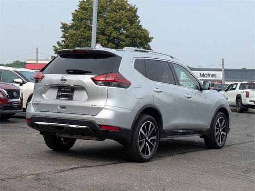 2020 Nissan Rogue SL