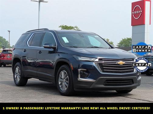 2023 Chevrolet Traverse LT Cloth