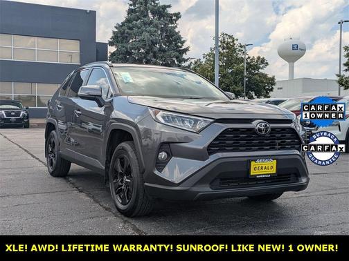 2021 Toyota RAV4 XLE