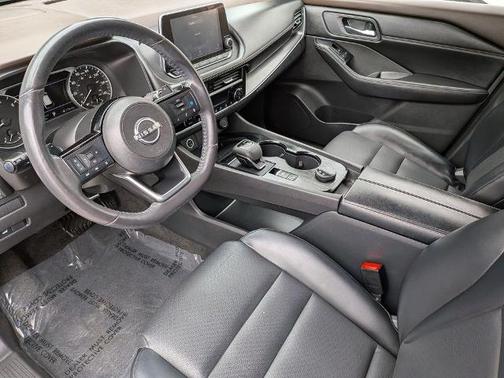 White 2023 Nissan Rogue SV