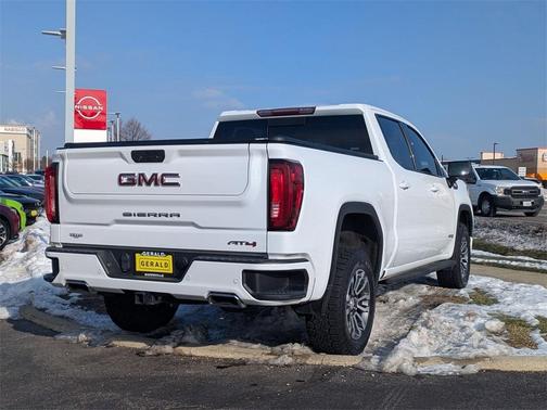 2021 GMC Sierra 1500 AT4