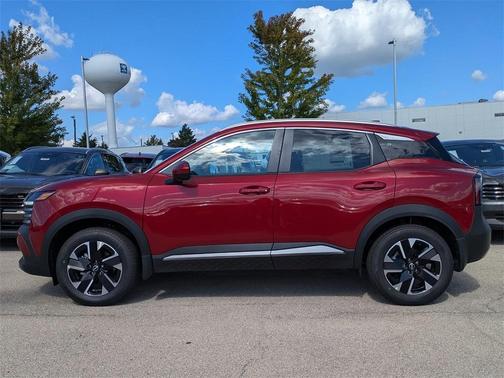 2025 Nissan Kicks SV