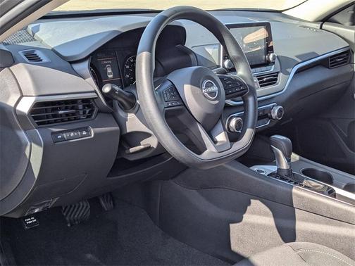 2025 Nissan Altima S