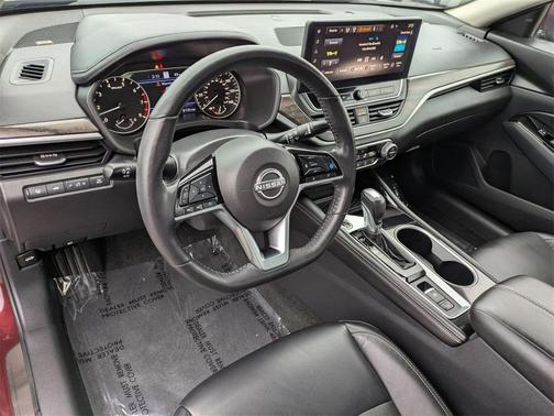 2024 Nissan Altima 2.5 SL