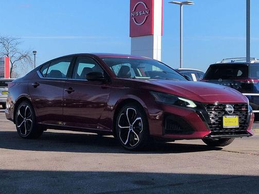2023 Nissan Altima 2.5 SR