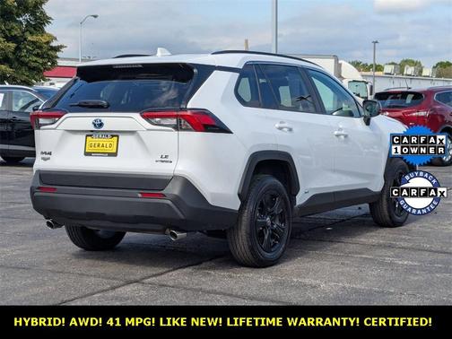 2024 Toyota RAV4 Hybrid LE