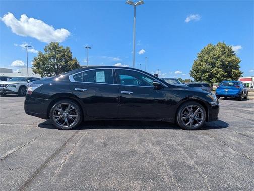 2013 Nissan Maxima SV