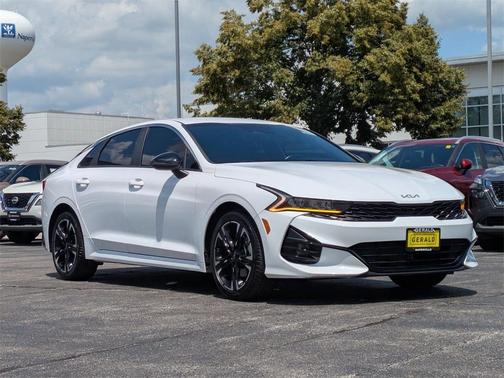 2022 Kia K5 GT-Line