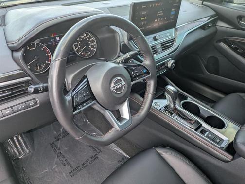 2023 Nissan Altima 2.0 SR