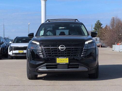 Black 2026 Nissan Pathfinder Platinum
