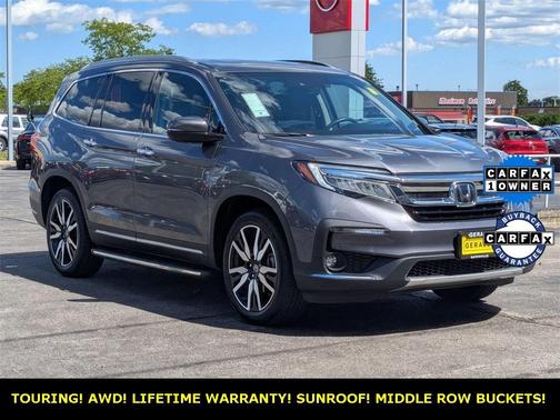 2022 Honda Pilot Touring 7-Passenger