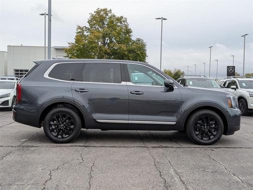 2023 Kia Telluride LX