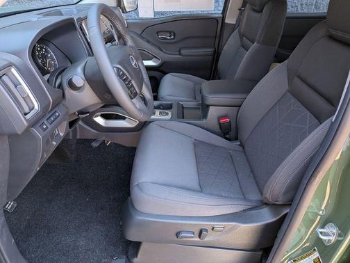 Green 2026 Nissan Frontier SV