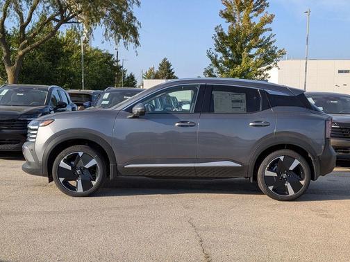 Gun Metallic 2025 Nissan Kicks SR