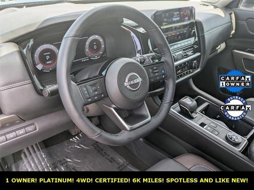 2024 Nissan Pathfinder Platinum