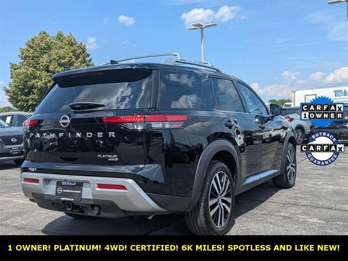 2024 Nissan Pathfinder Platinum